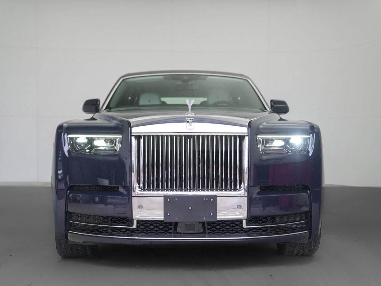 2026 Rolls-Royce Phantom 
