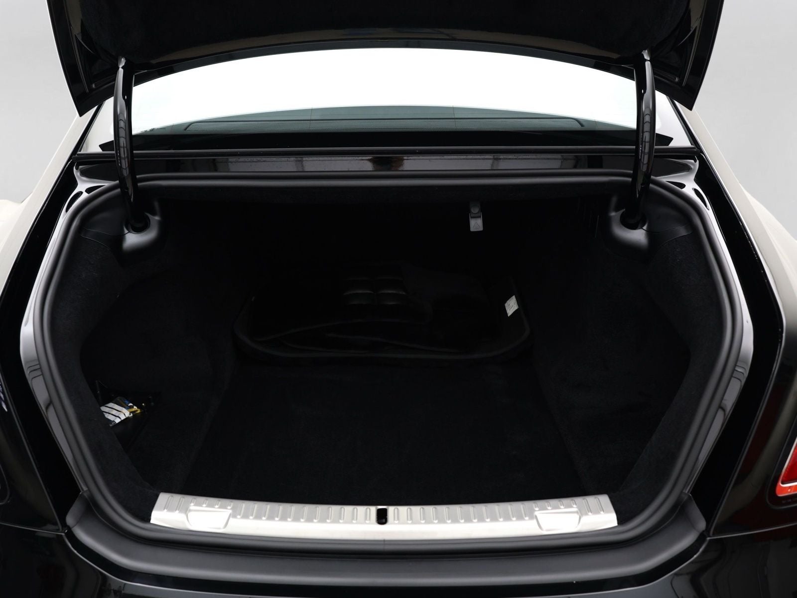 2027 Rolls-Royce Ghost 