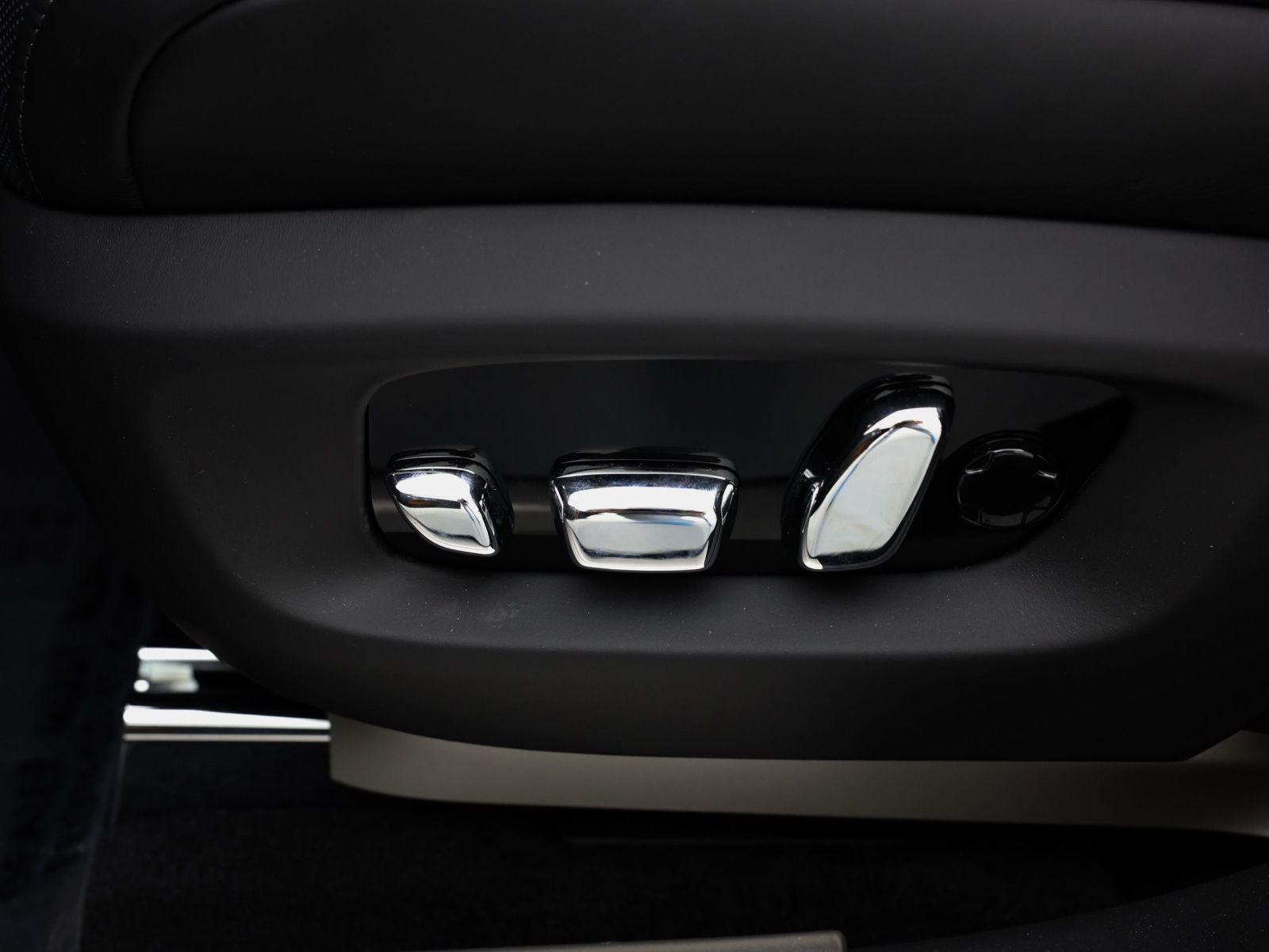 2027 Rolls-Royce Ghost 