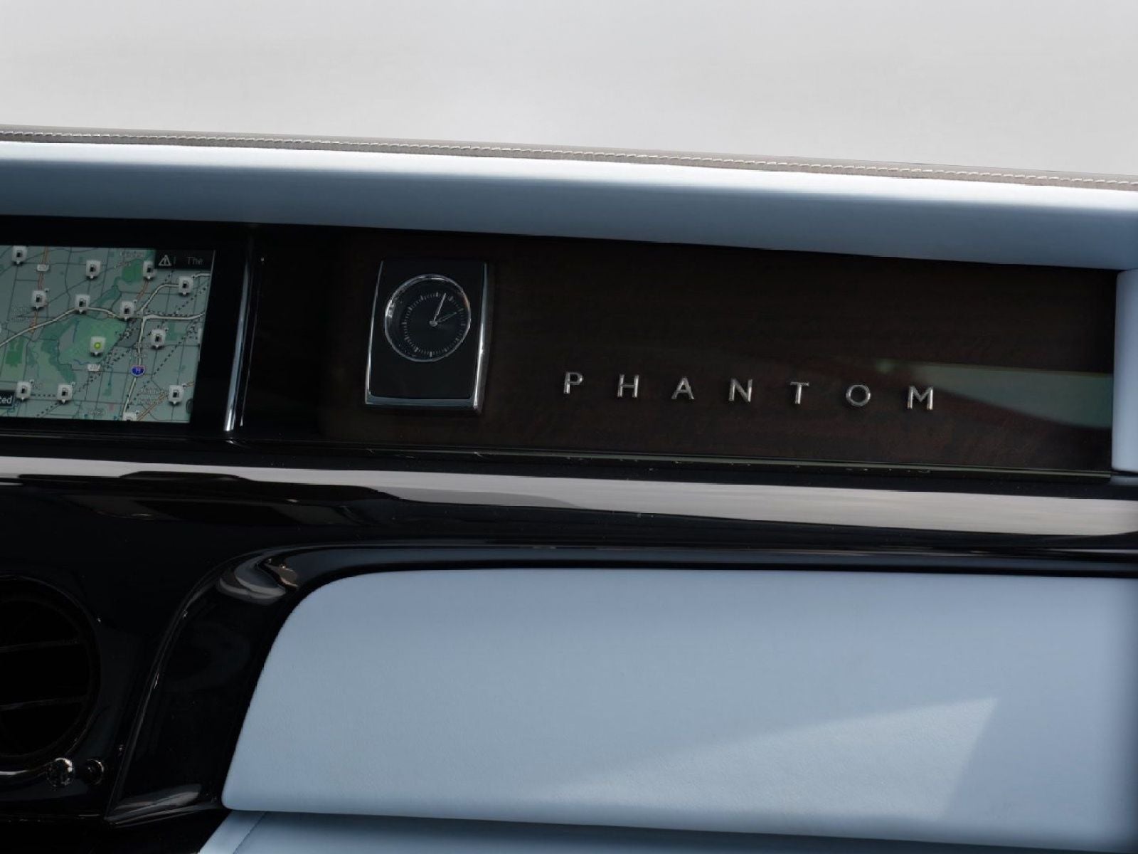 2024 Rolls-Royce Phantom 