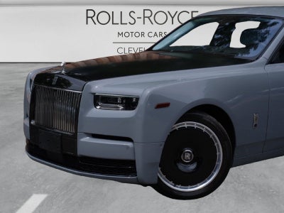 2024 Rolls-Royce Phantom 