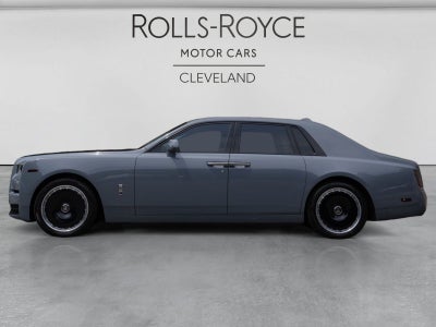 2024 Rolls-Royce Phantom 