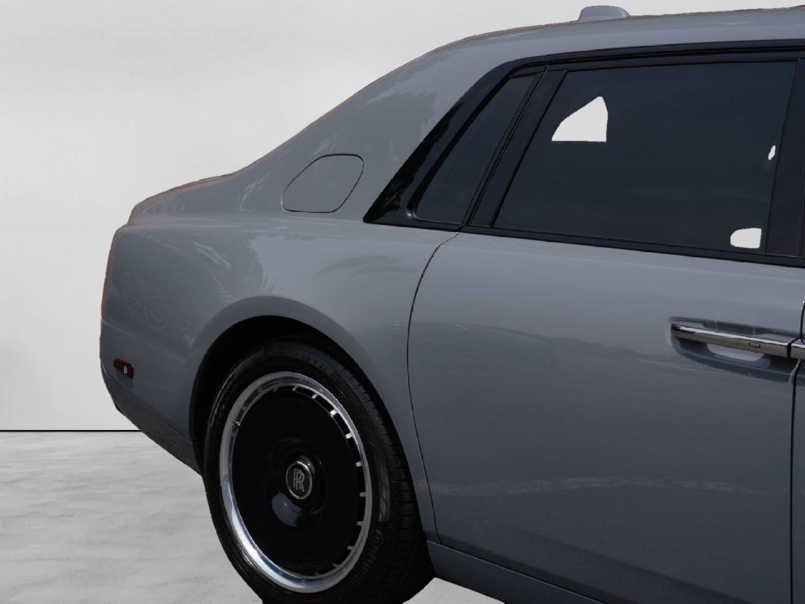 2024 Rolls-Royce Phantom 