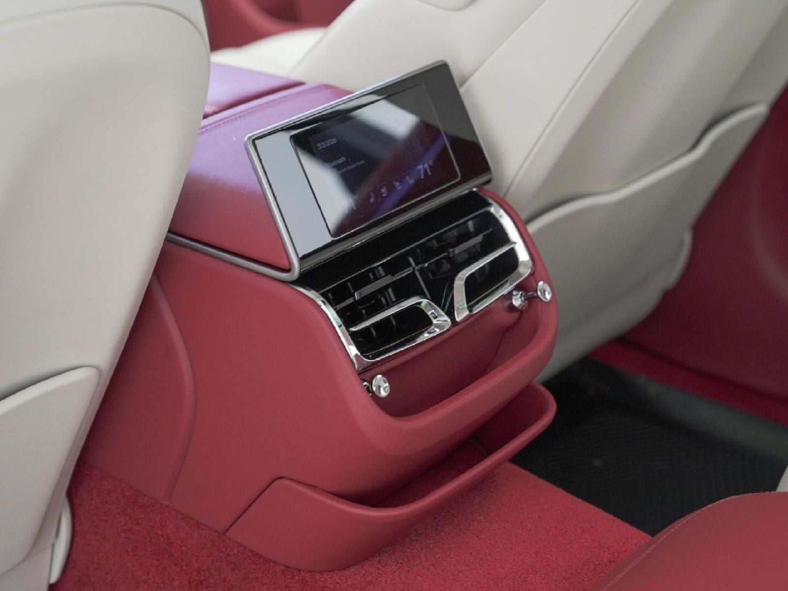 2023 Bentley Flying Spur V8