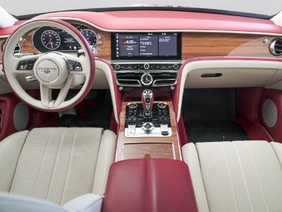2023 Bentley Flying Spur V8