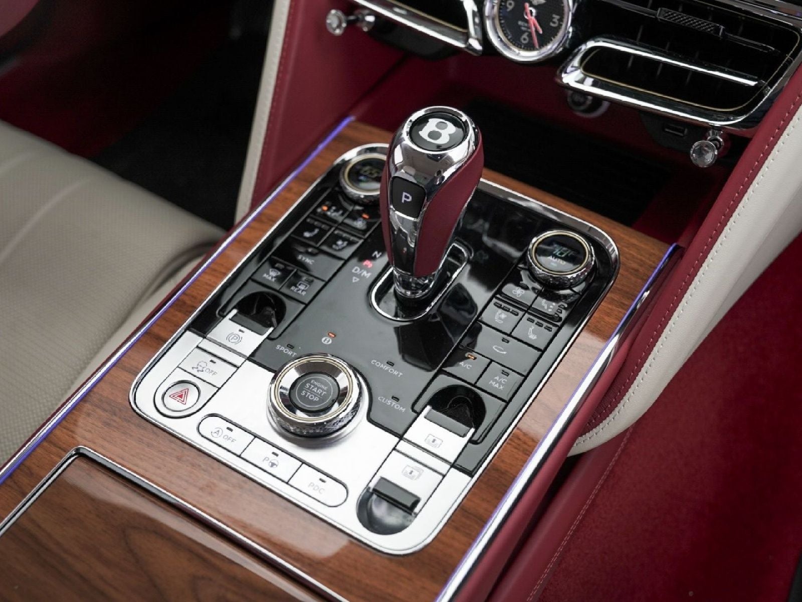 2023 Bentley Flying Spur V8