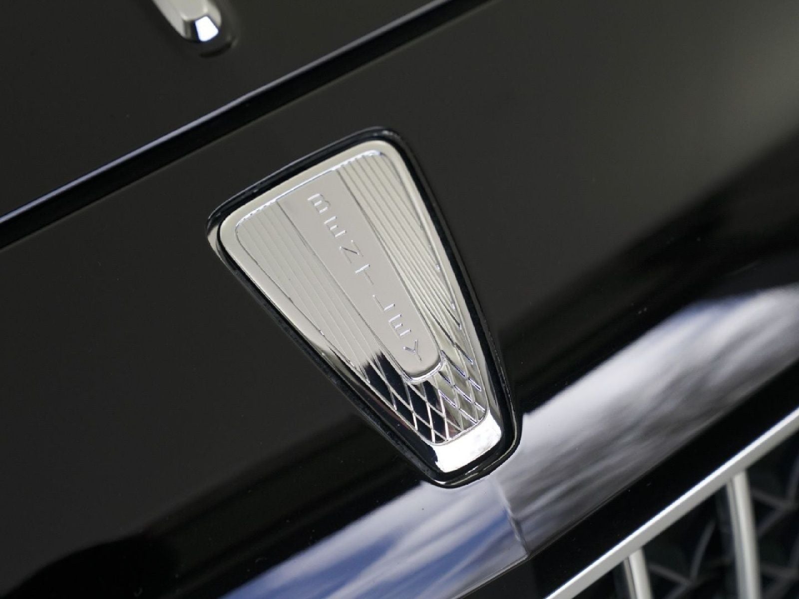 2023 Bentley Flying Spur V8