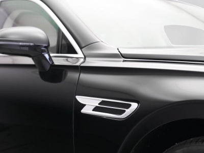 2023 Bentley Flying Spur V8