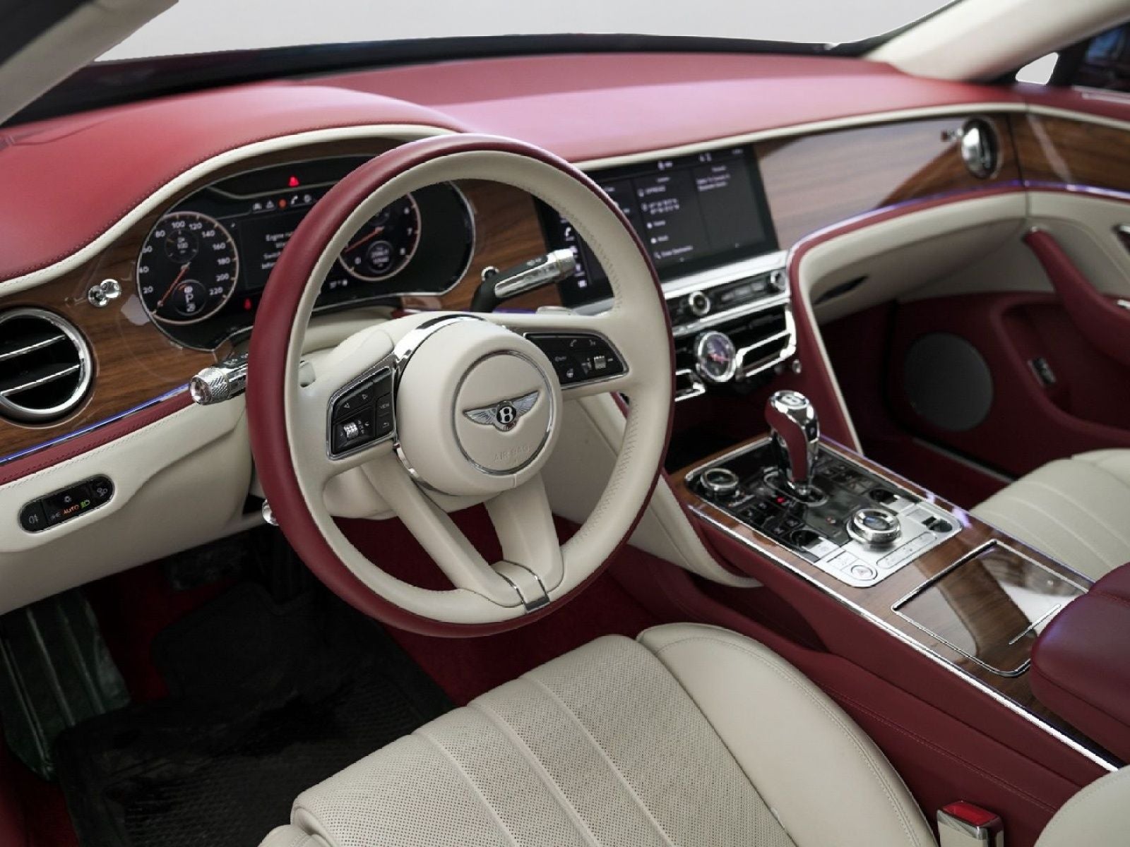 2023 Bentley Flying Spur V8