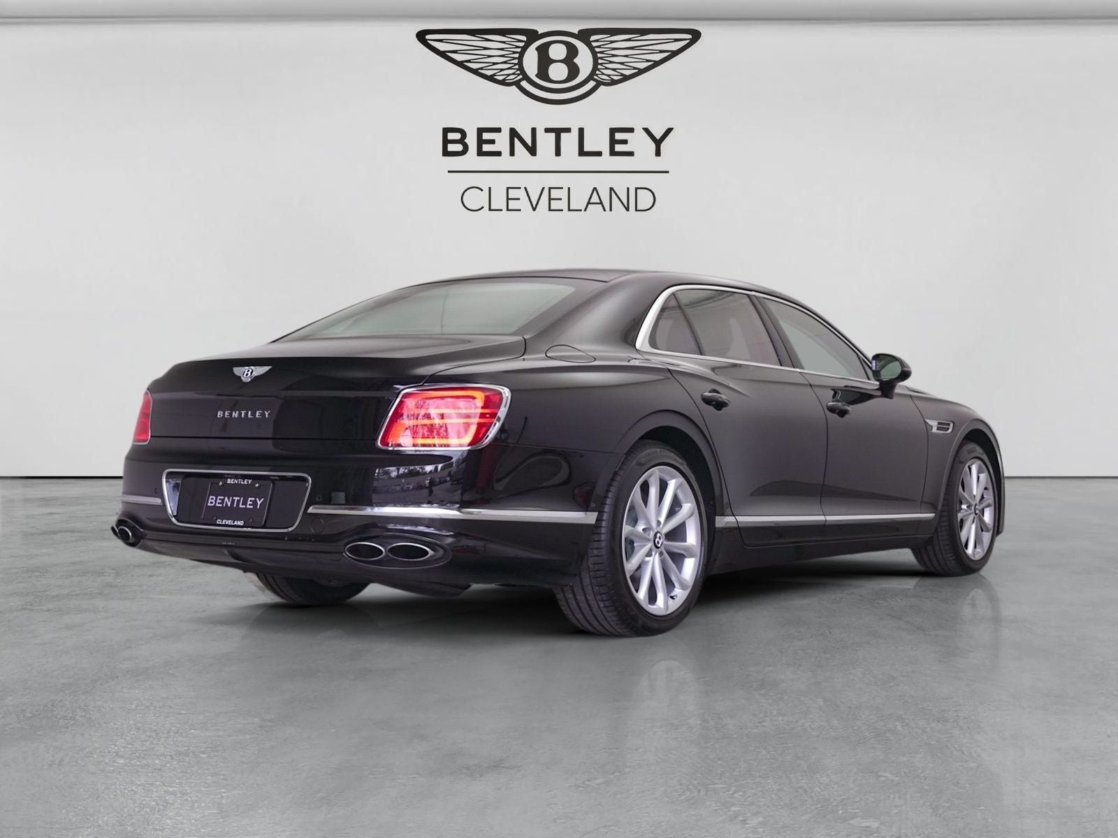 2023 Bentley Flying Spur V8