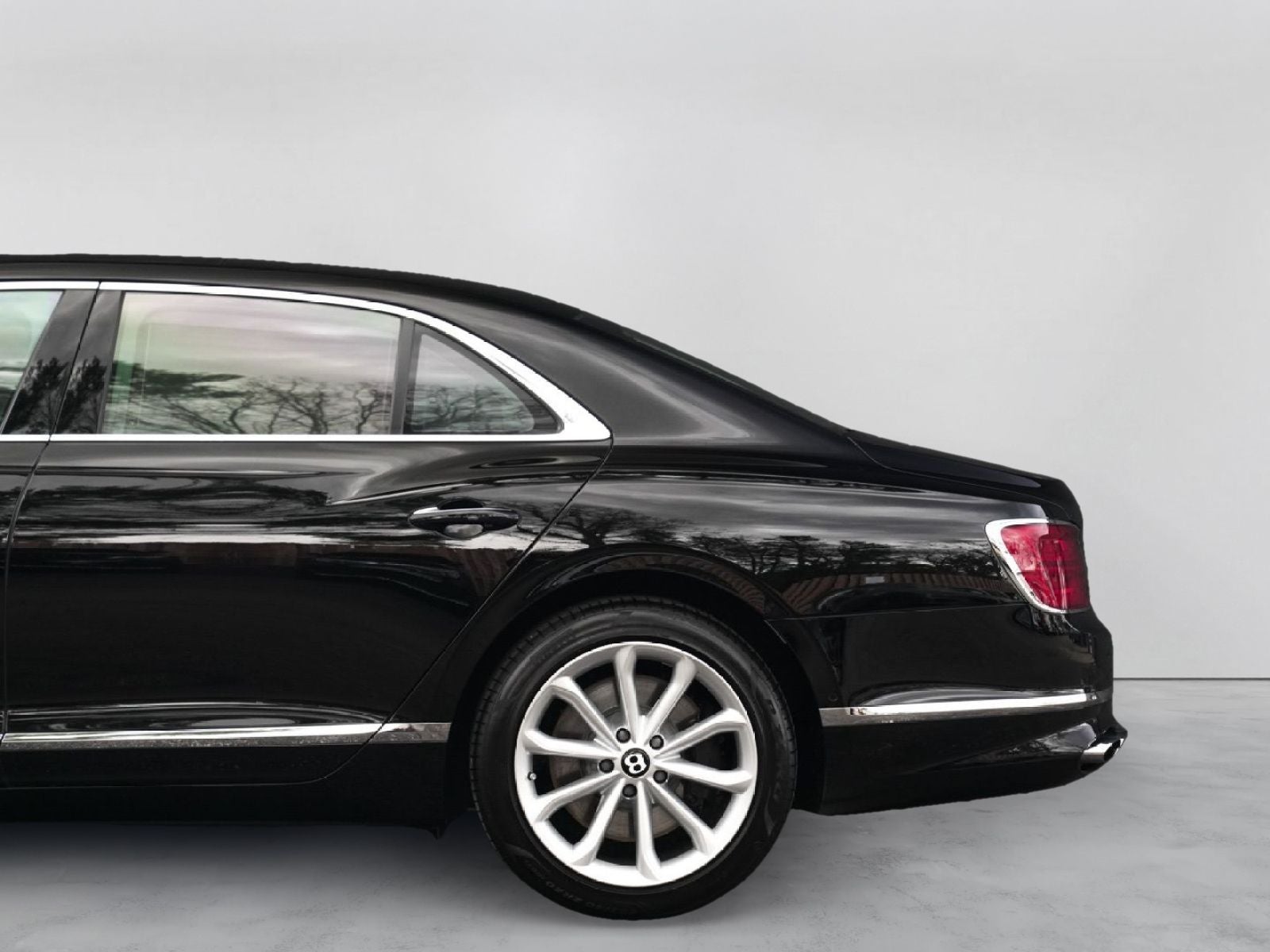 2023 Bentley Flying Spur V8