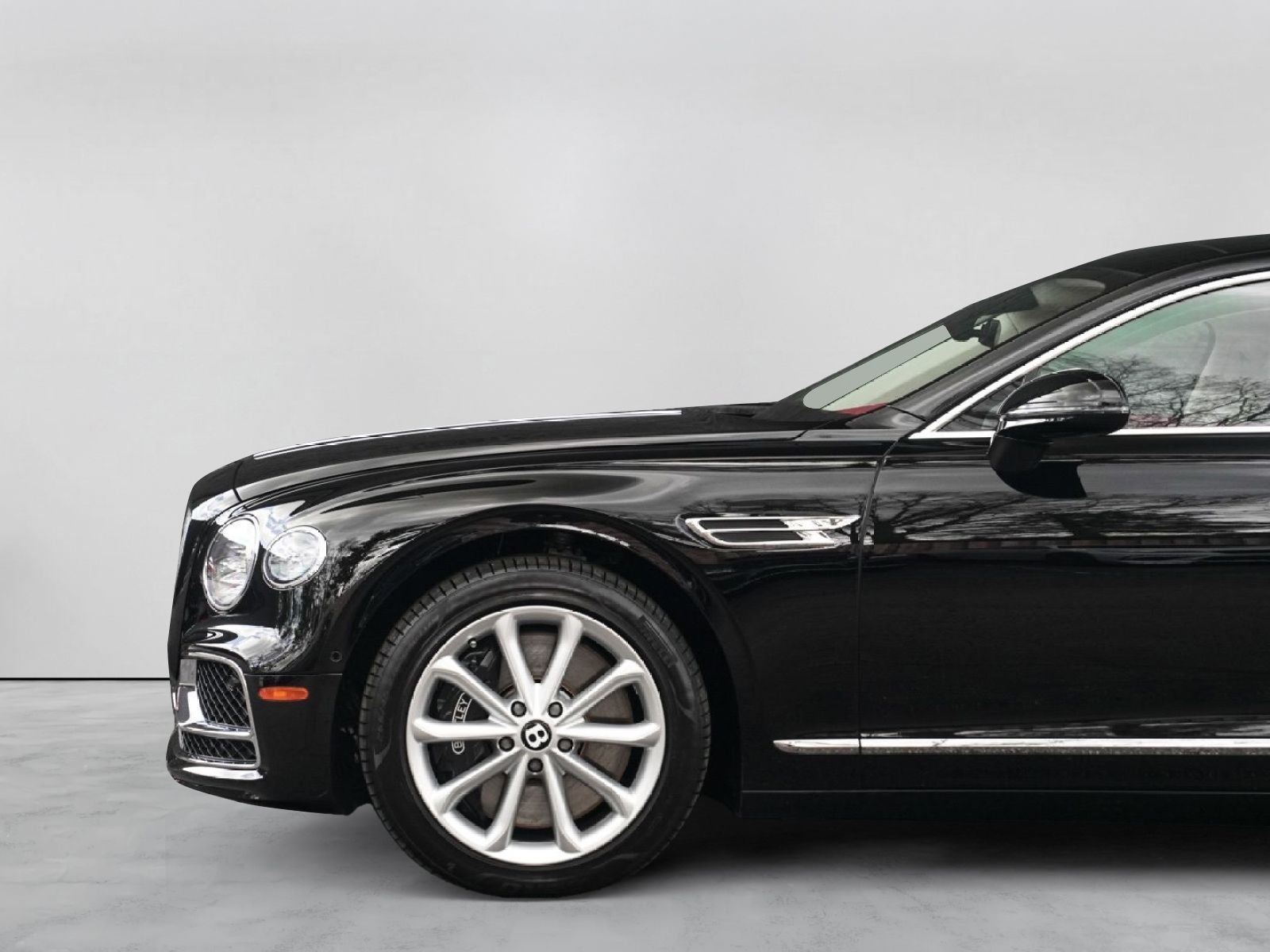 2023 Bentley Flying Spur V8