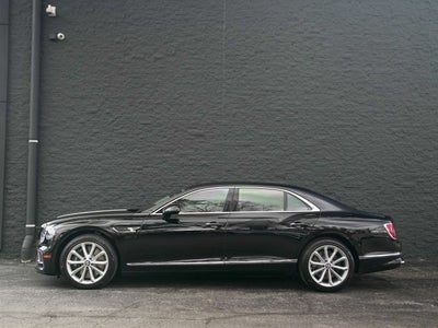 2023 Bentley Flying Spur V8