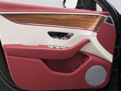 2023 Bentley Flying Spur V8