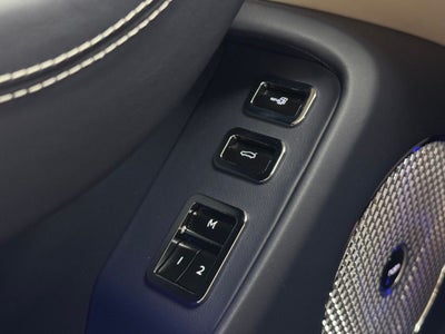 2026 Bentley Flying Spur Azure