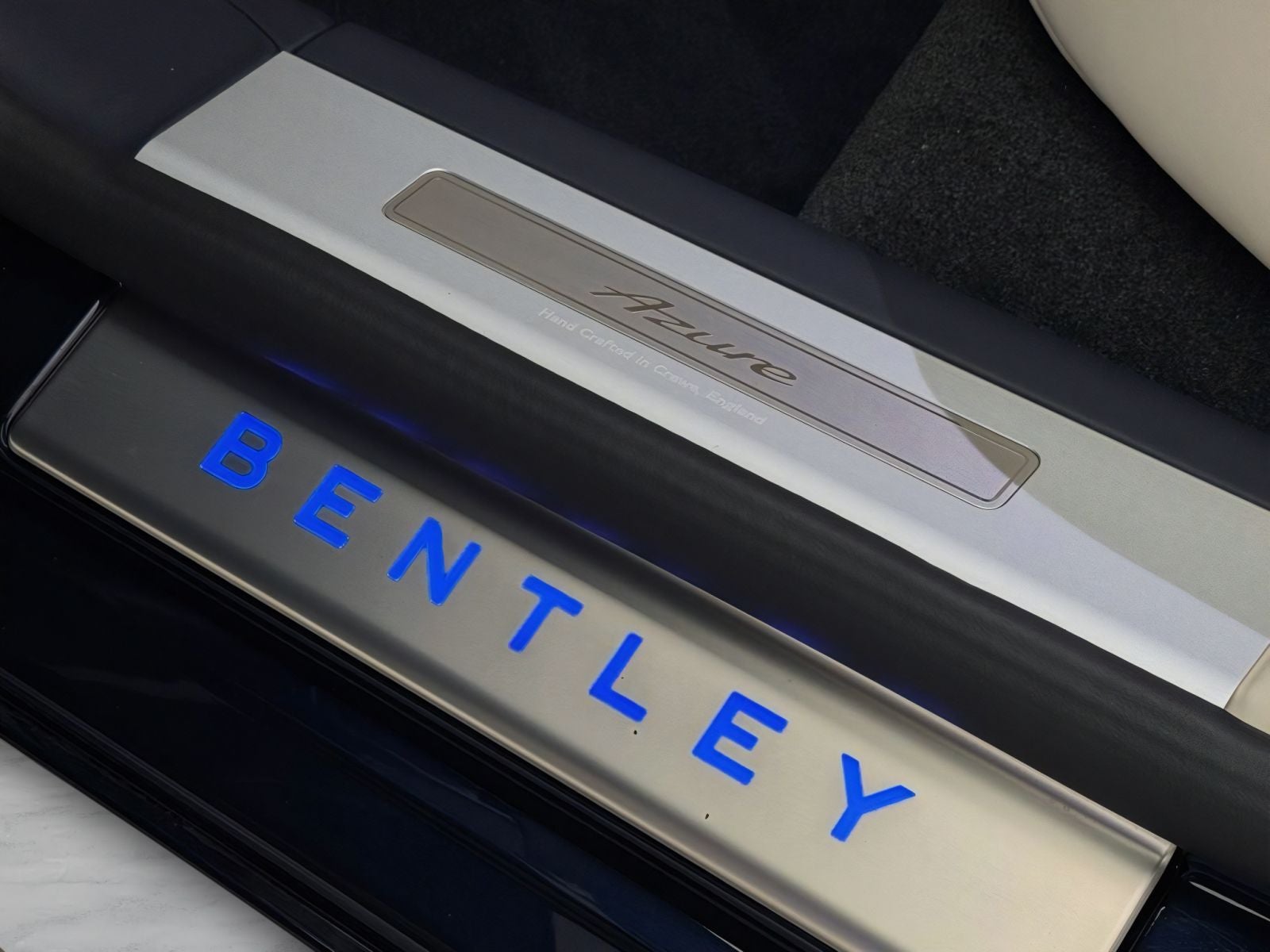 2026 Bentley Flying Spur Azure