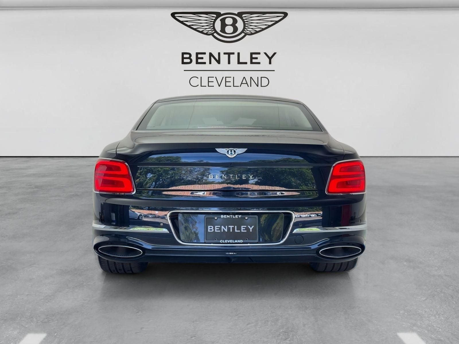 2026 Bentley Flying Spur Azure