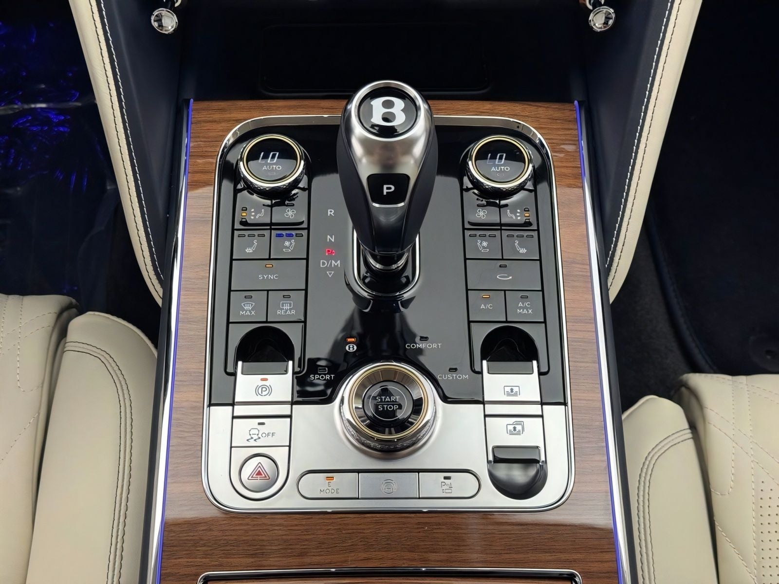 2026 Bentley Flying Spur Azure
