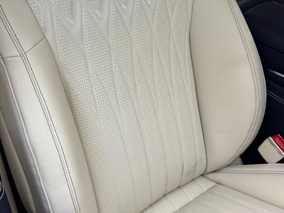 2026 Bentley Flying Spur Azure