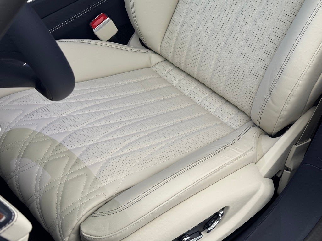 2026 Bentley Flying Spur Azure