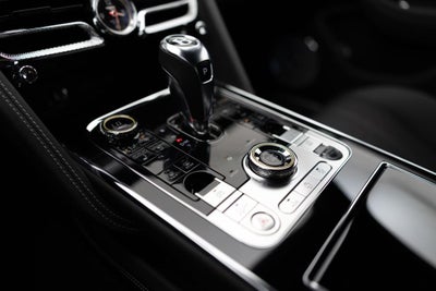 2025 Bentley Flying Spur Speed
