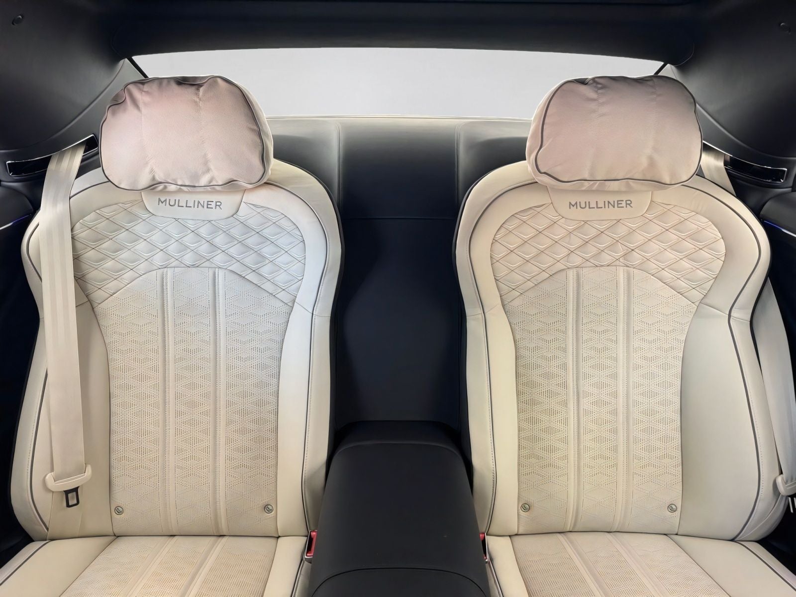 2026 Bentley Flying Spur Mulliner
