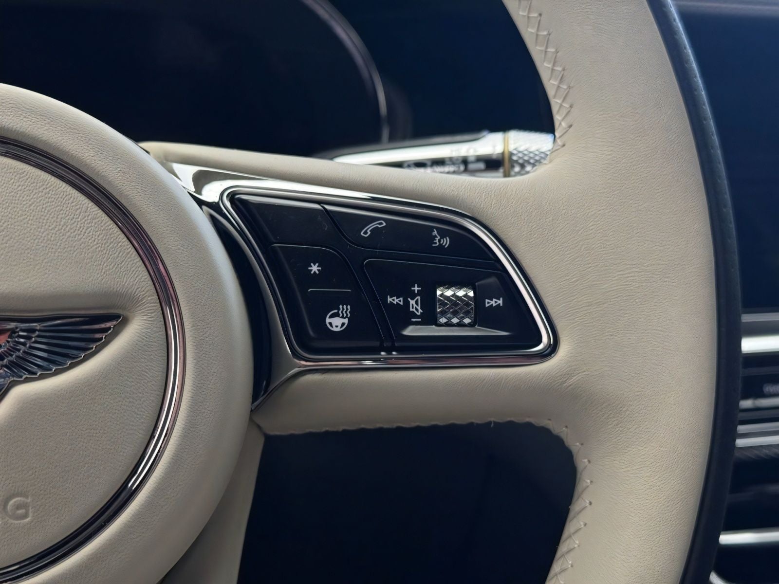 2026 Bentley Flying Spur Mulliner