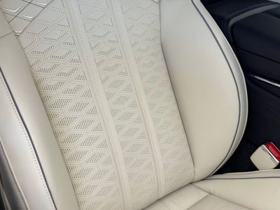 2026 Bentley Flying Spur Mulliner