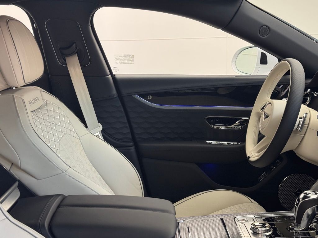 2026 Bentley Flying Spur Mulliner