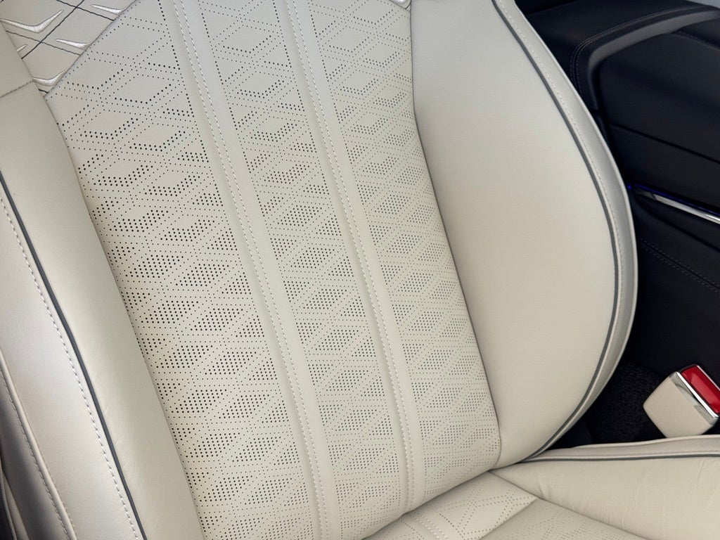 2026 Bentley Flying Spur Mulliner