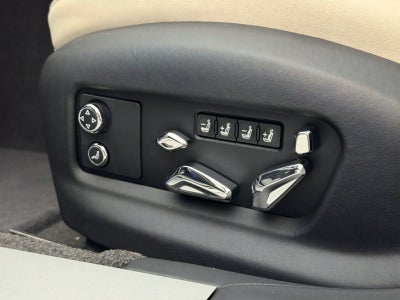 2026 Bentley Flying Spur Mulliner