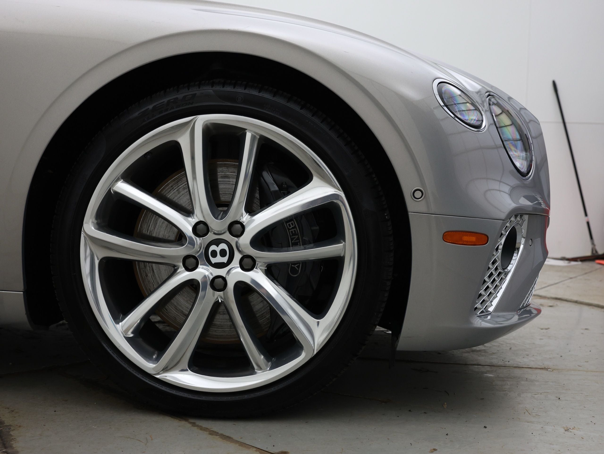 2021 Bentley Continental GT V8