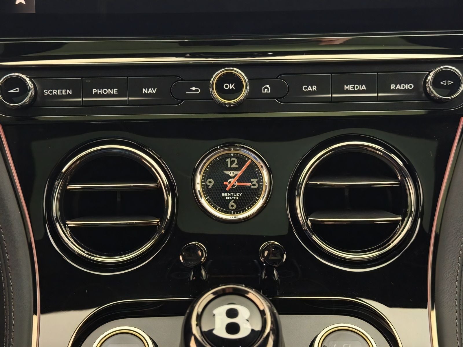 2026 Bentley Continental GT Base