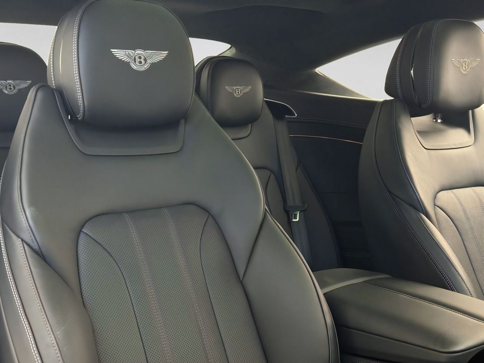 2026 Bentley Continental GT Base