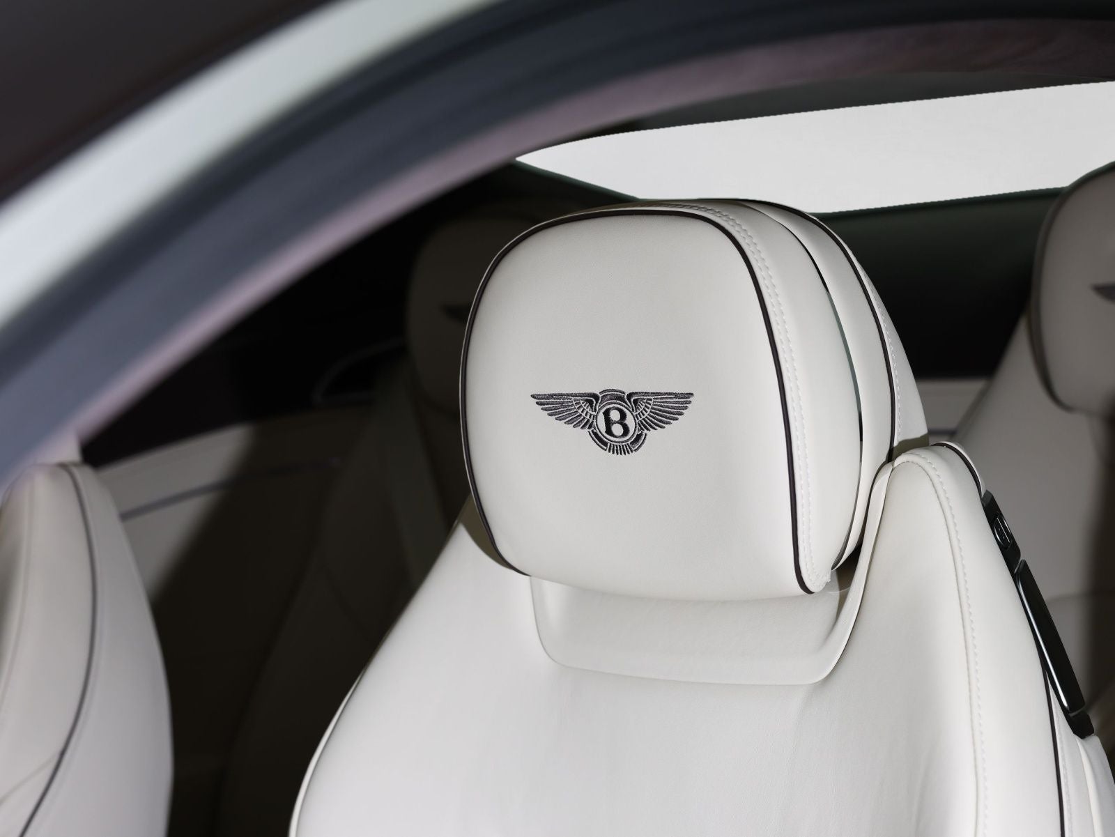 2026 Bentley Continental GT Base