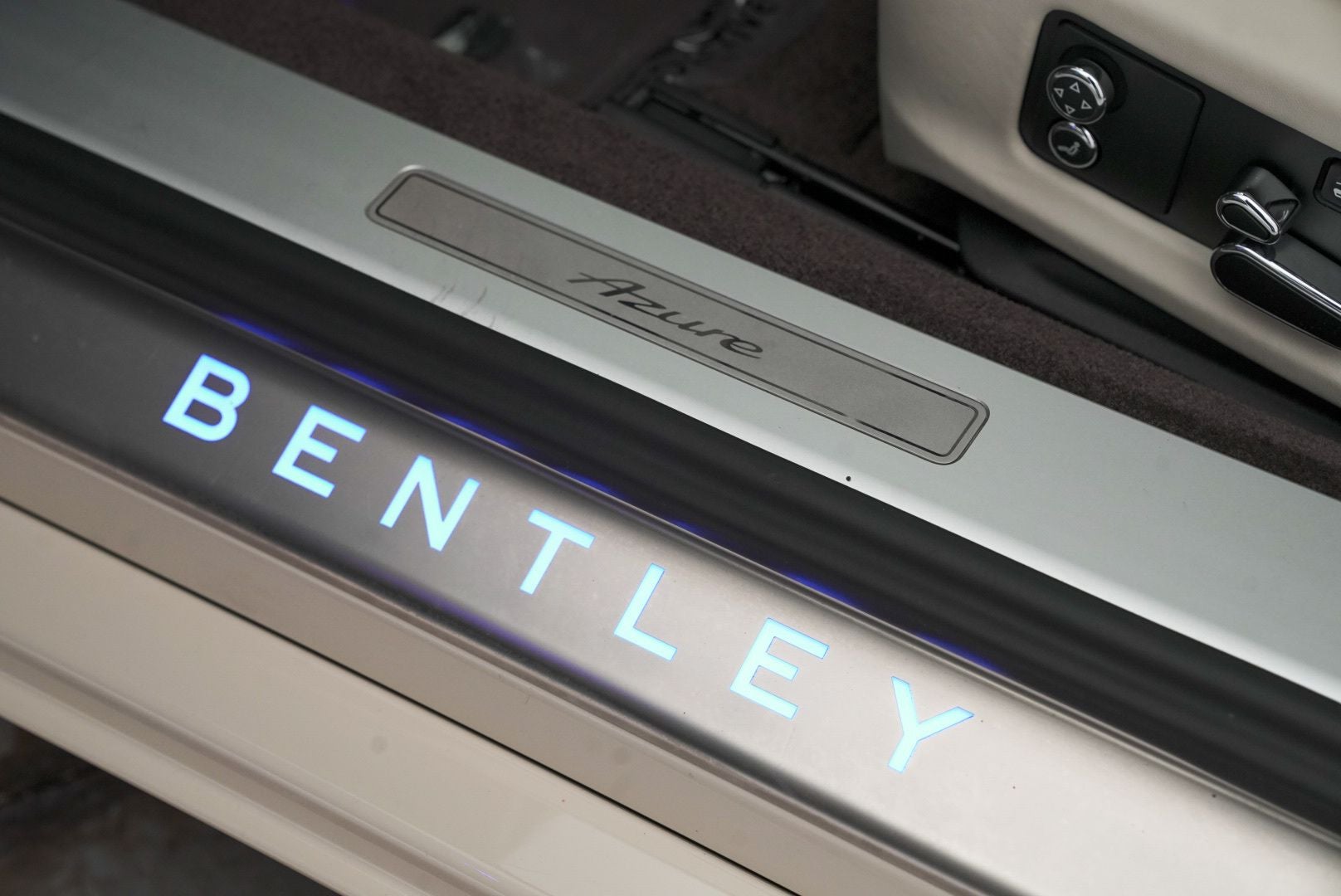 2023 Bentley Continental GT Azure