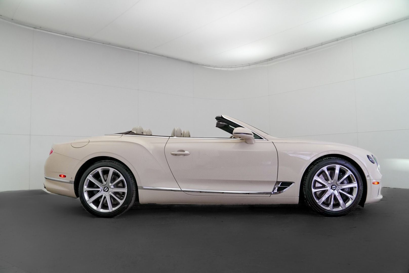 2023 Bentley Continental GT Azure