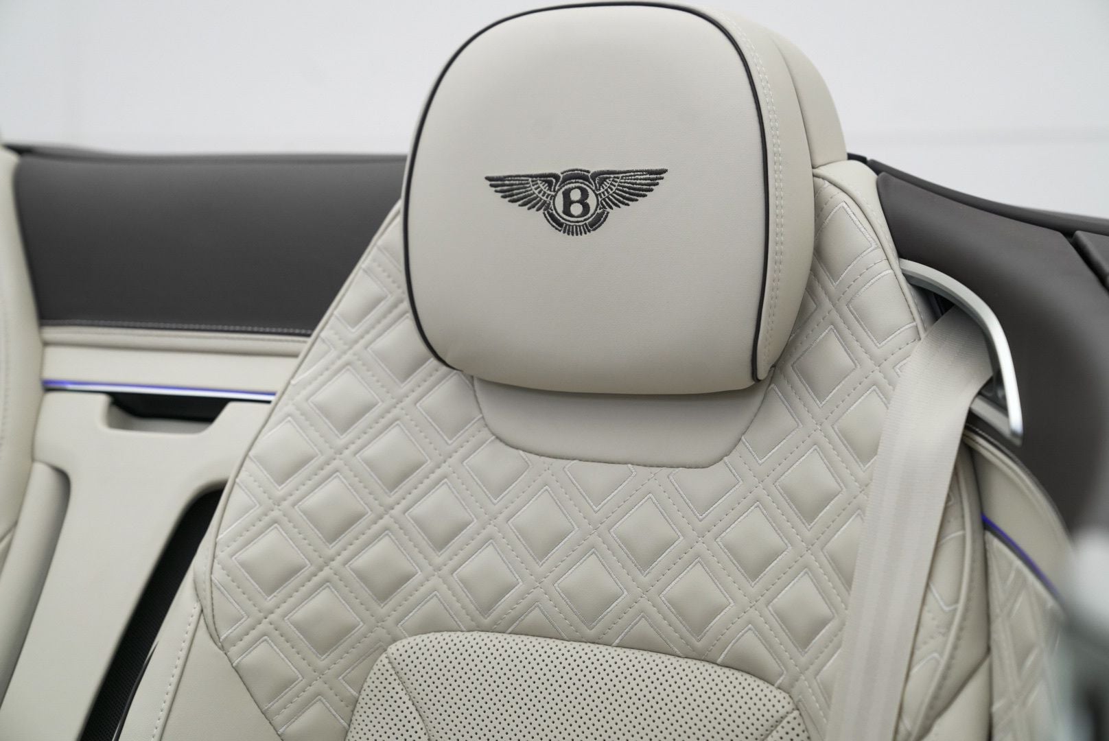 2023 Bentley Continental GT Azure