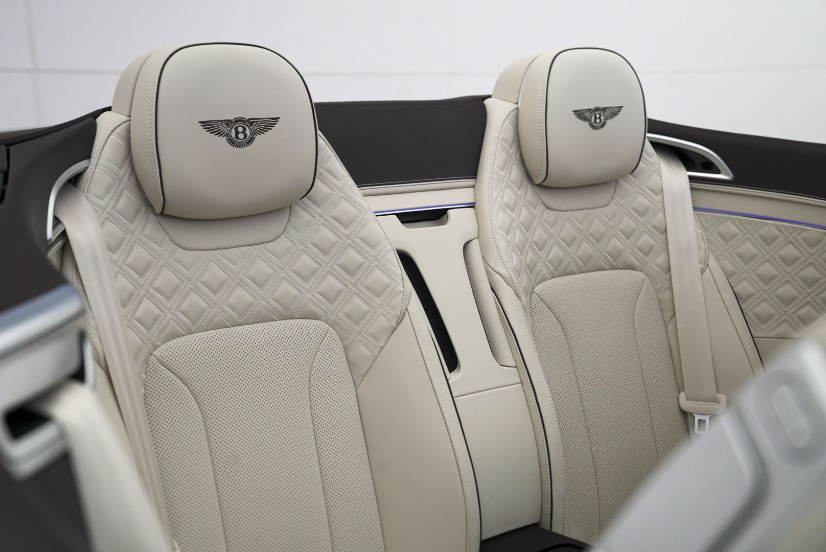 2023 Bentley Continental GT Azure