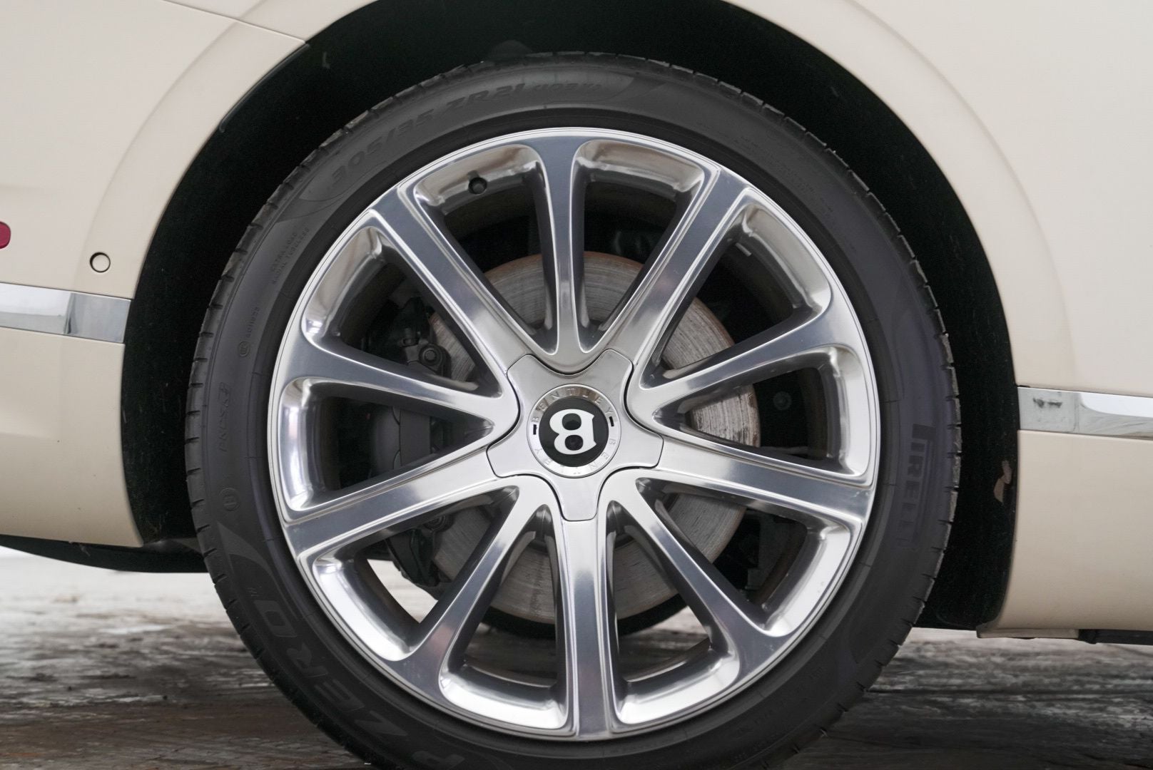 2023 Bentley Continental GT Azure