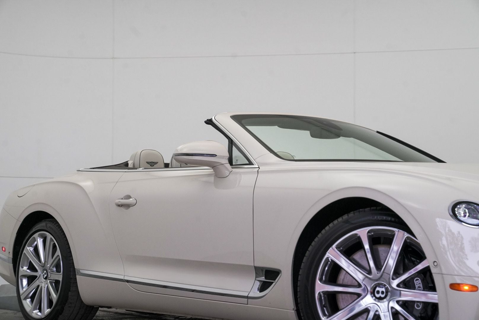 2023 Bentley Continental GT Azure