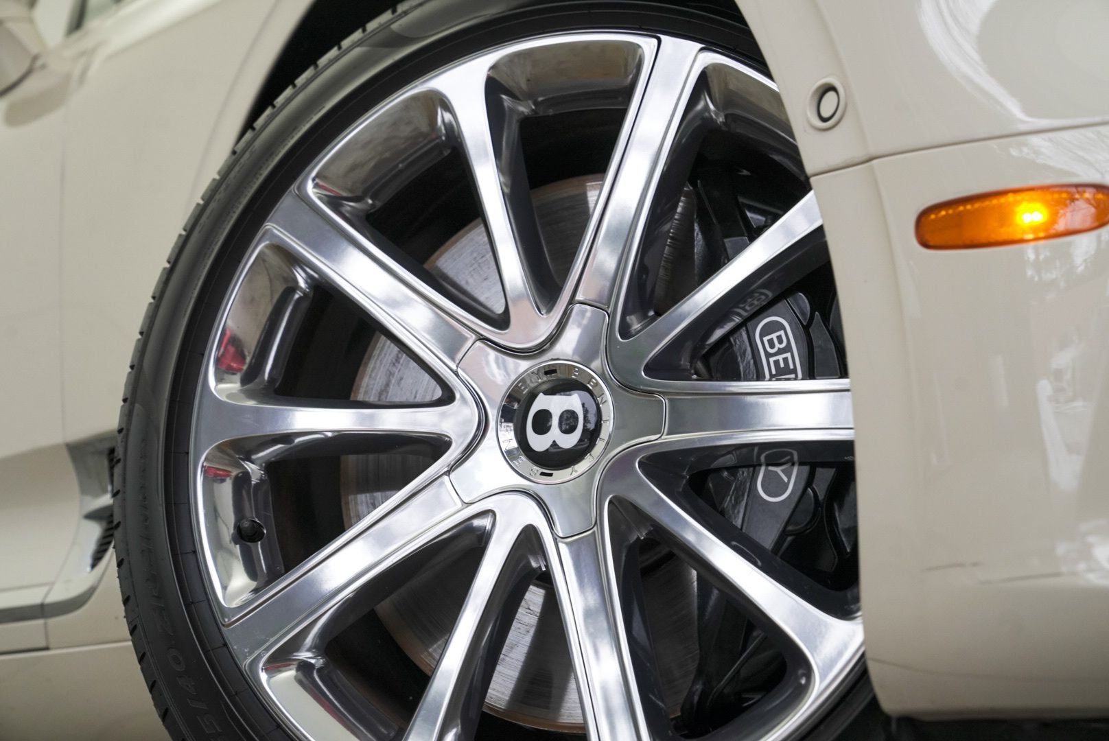 2023 Bentley Continental GT Azure