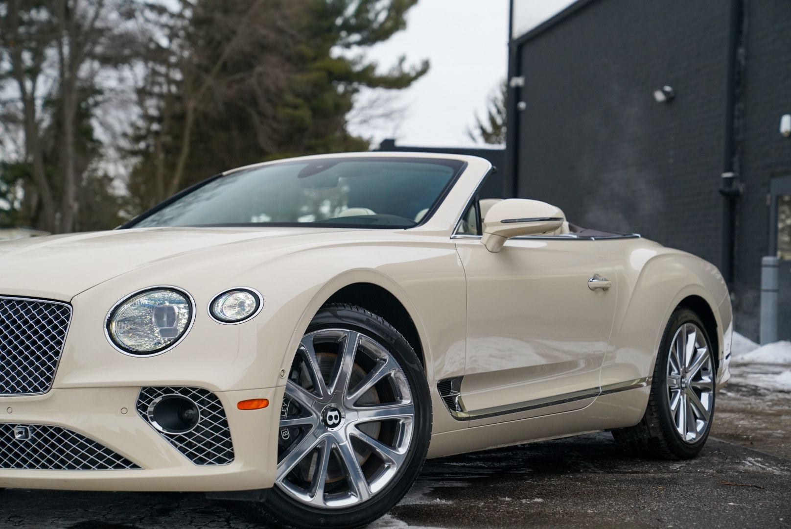 2023 Bentley Continental GT Azure