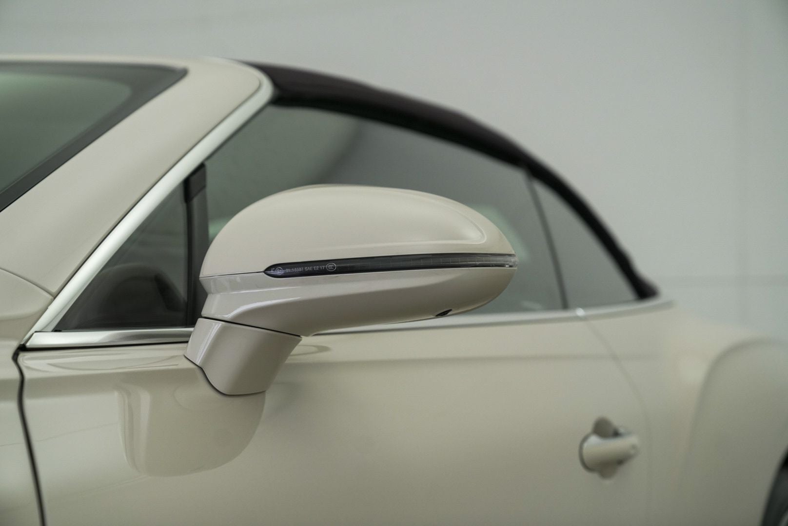 2023 Bentley Continental GT Azure