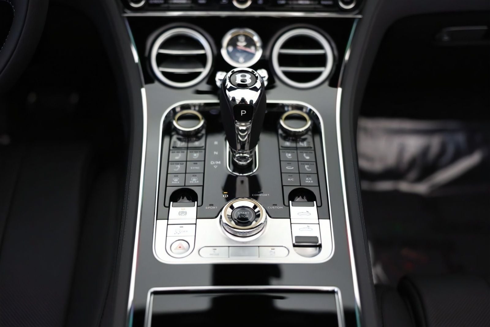 2025 Bentley Continental GTC Black Edition