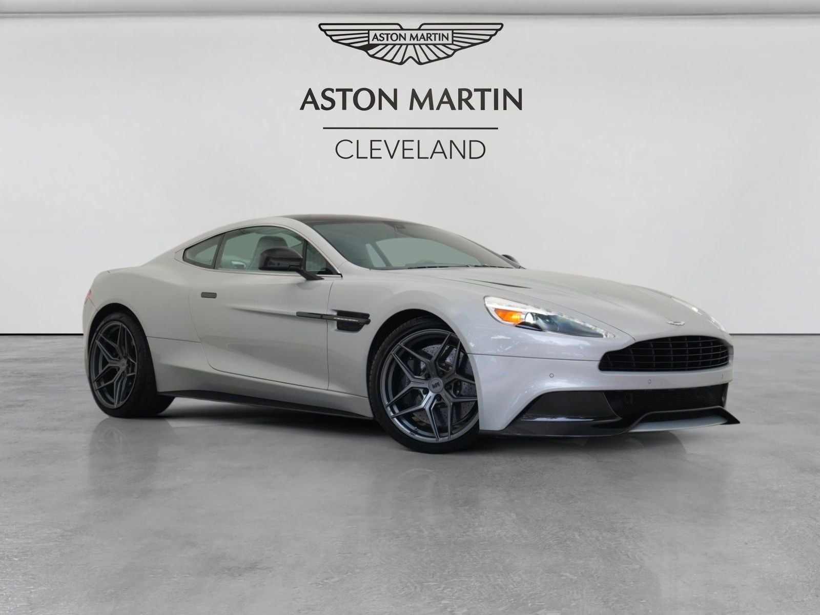 2016 Aston Martin Vanquish V12