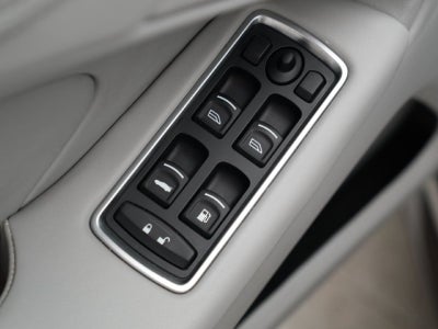 2016 Aston Martin Vanquish V12