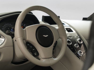 2016 Aston Martin Vanquish V12