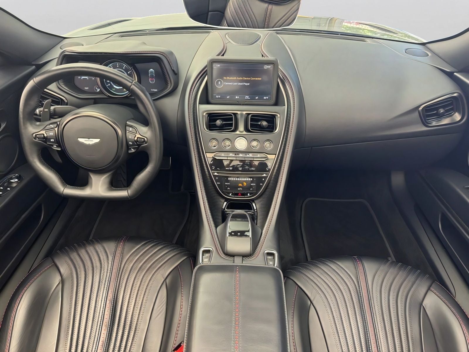 2023 Aston Martin DB11 Volante