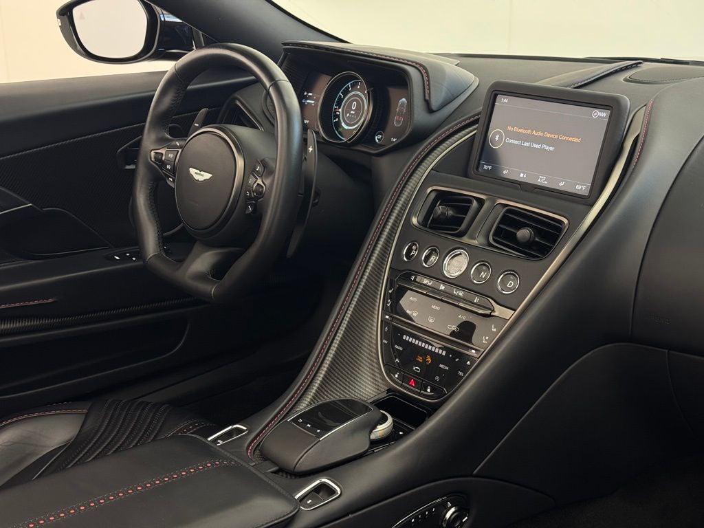 2023 Aston Martin DB11 Volante